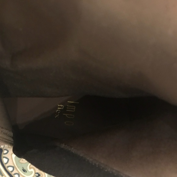 Gray boots with heel - Picture 2 of 7